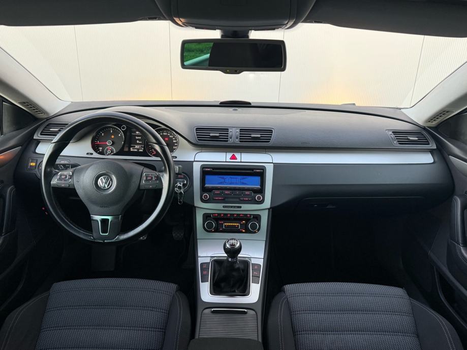 VW PASSAT CC 2.0TDI-HR AUTO-REGA 5/27-MF VOLAN-17ZOLL ALUFELGE, fotografija 11