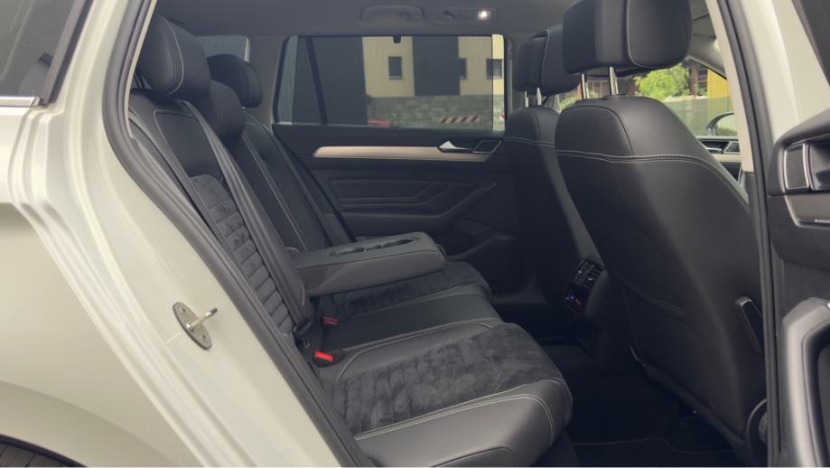 VW PASSAT ELEGANCE 2.0 TDI DSG IQ 200ks PANO KAM ALU ALC RAD LED TOP, fotografija 11