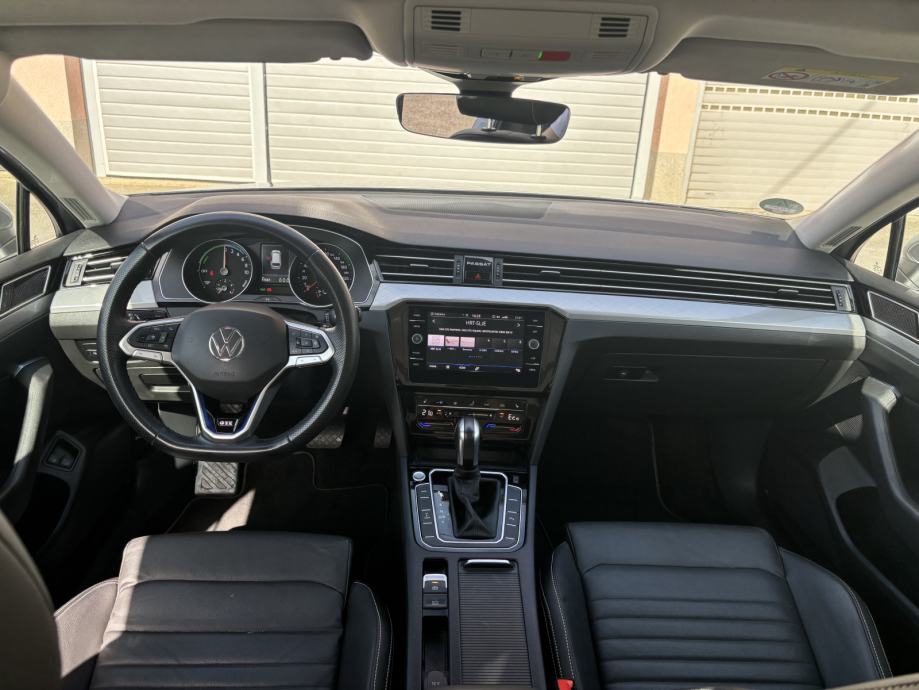 VW Passat GTE Variant 1.4 TSI PHEV DSG automatik, fotografija 8