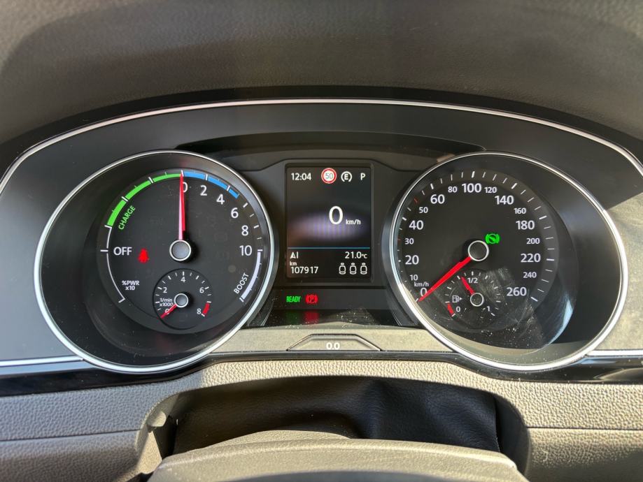 VW Passat GTE Variant 1.4 TSI PHEV DSG automatik, fotografija 12