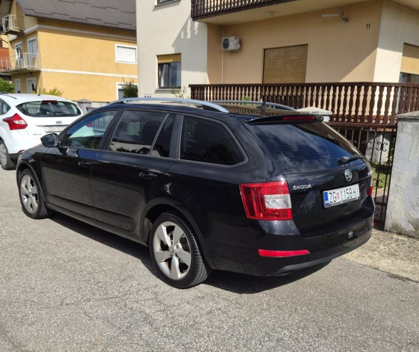 VW Passat R-Line 2.0 TDI DSG Virtual Kam LED Matrix ACC, fotografija 5