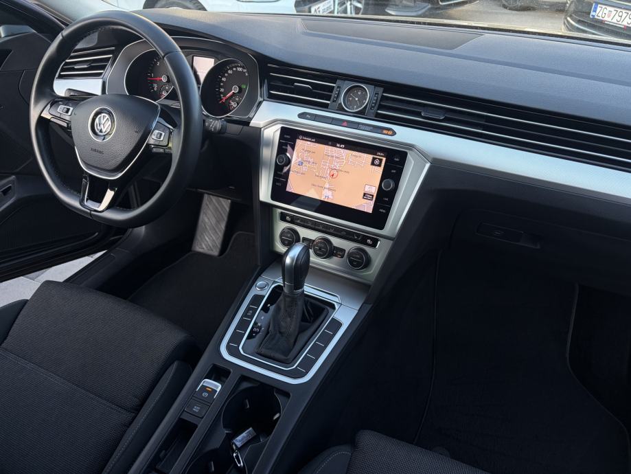 VW Passat Var. 2,0 TDI *Automatik--Veliki servis--Top stanje--Jamstvo*, fotografija 17
