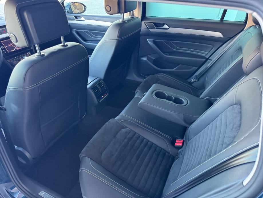 VW Passat Var. 2,0 TDI DSG Elegance; 150 ks; Navi; Xenon; Kamera, fotografija 11