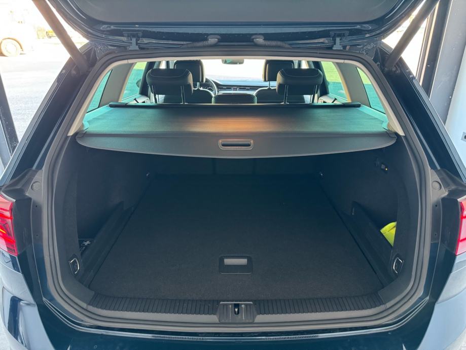 VW Passat Var. 2,0 TDI DSG Elegance; 150 ks; Navi; Xenon; Kamera, fotografija 15