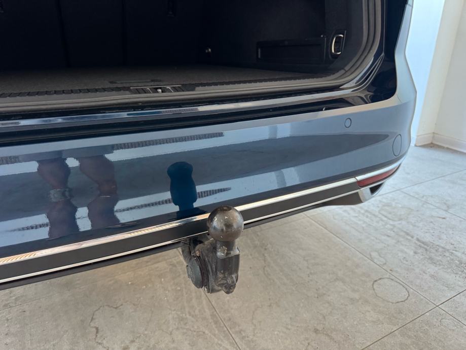 VW Passat Var. 2,0 TDI DSG Elegance; 150 ks; Navi; Xenon; Kamera, fotografija 16