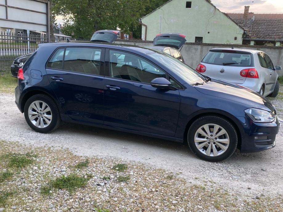 VW Golf 7 1.6 TDI COMFORTLINE 12/2016 1.6 tdi (prodaja i zamjena), fotografija 4