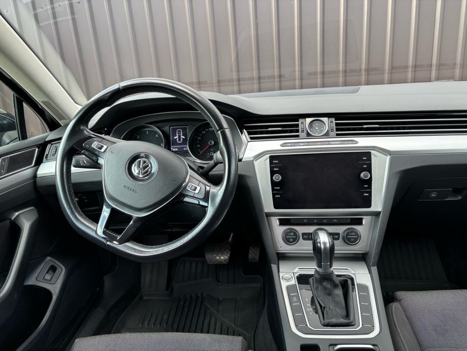 VW Passat Variant 1,6 TDI BMT DSG automatik, fotografija 8