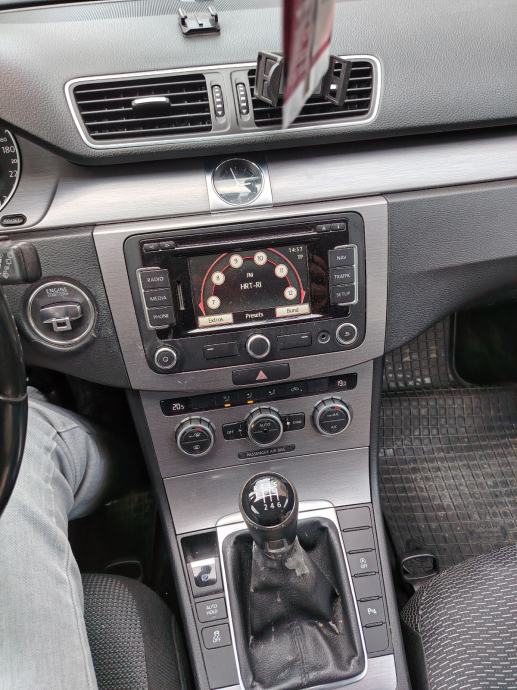 VW Passat Variant 1,6 TDI BMT, fotografija 2