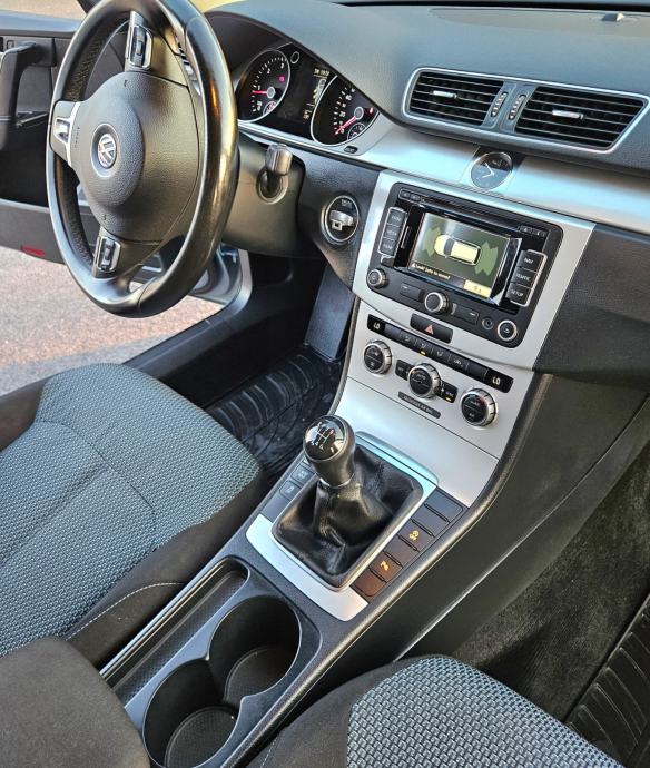 VW Passat 2013,reg 7/27,el kuka,usčuvan 240tkm, fotografija 14