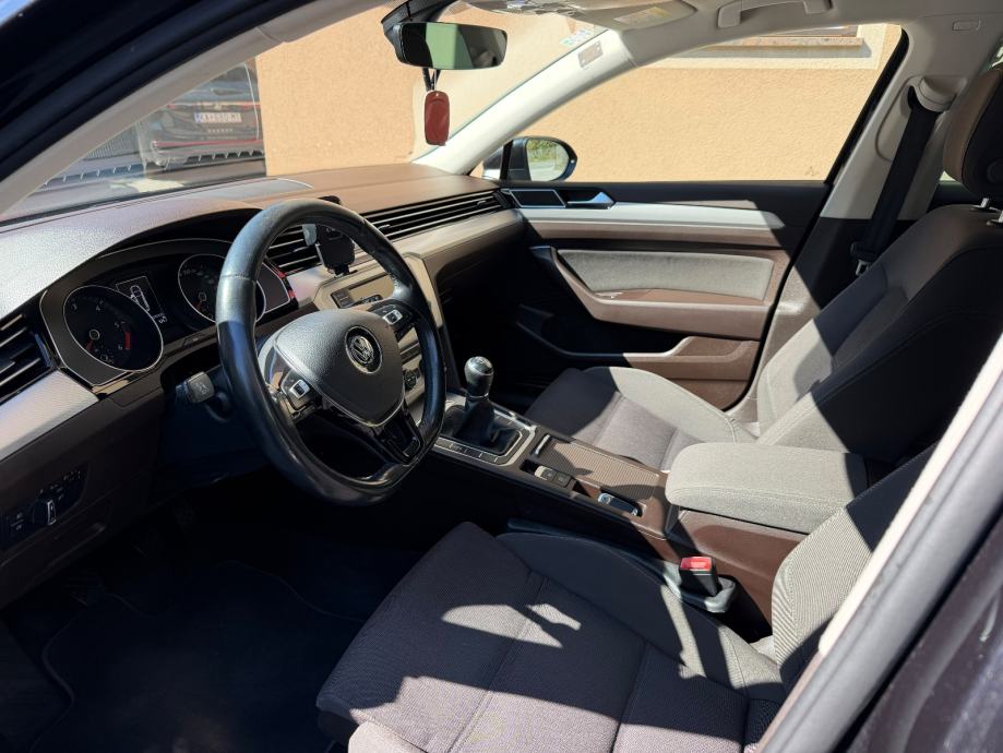 VW Passat Variant 1,6 TDI, fotografija 5