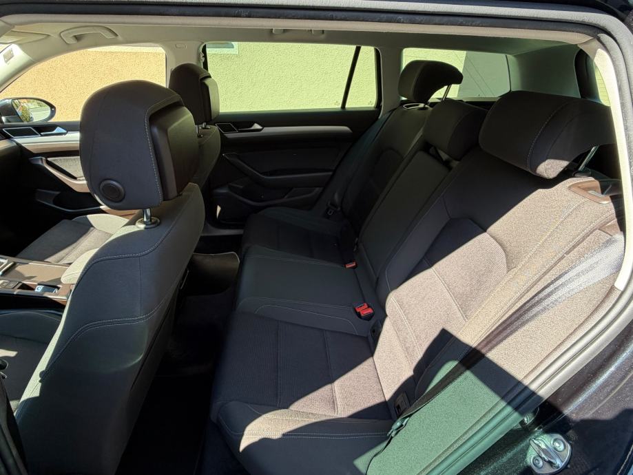 VW Passat Variant 1,6 TDI, fotografija 8