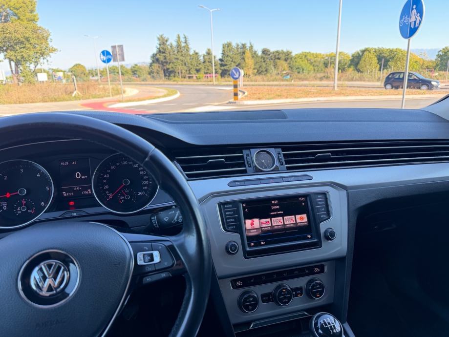 VW Passat Variant 1,6 TDI, fotografija 12