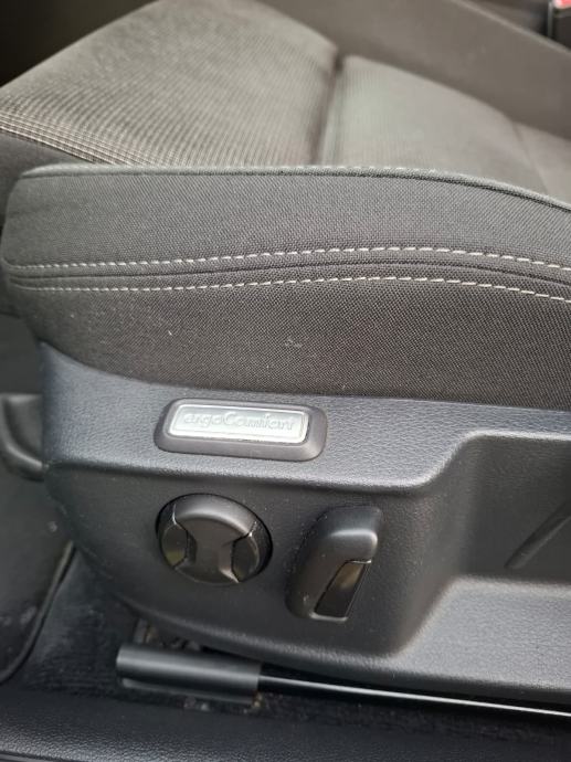 VW Passat Variant 1,6 TDI, fotografija 13