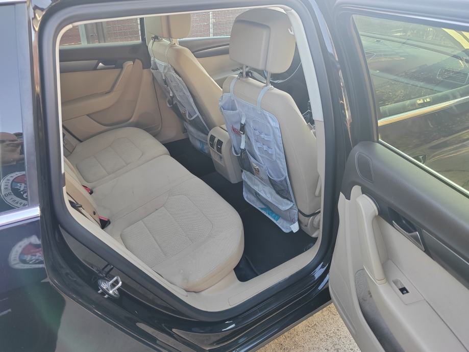 VW Passat Variant 1,6 TDI, fotografija 14