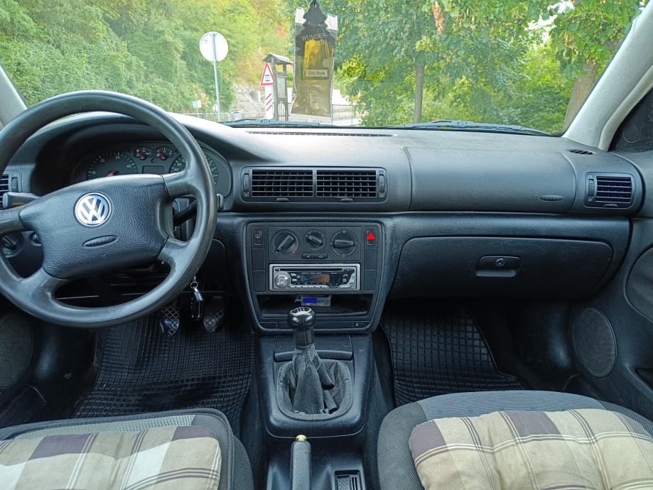 VW Passat Variant 2000. 1,9 TDI 110KS Prvi vlasnik Uščuvan! 08/27 KR, fotografija 4