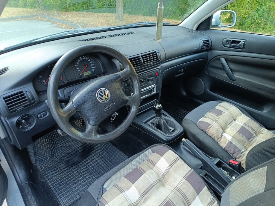 VW Passat Variant 2000. 1,9 TDI 110KS Prvi vlasnik Uščuvan! 08/27 KR, fotografija 10