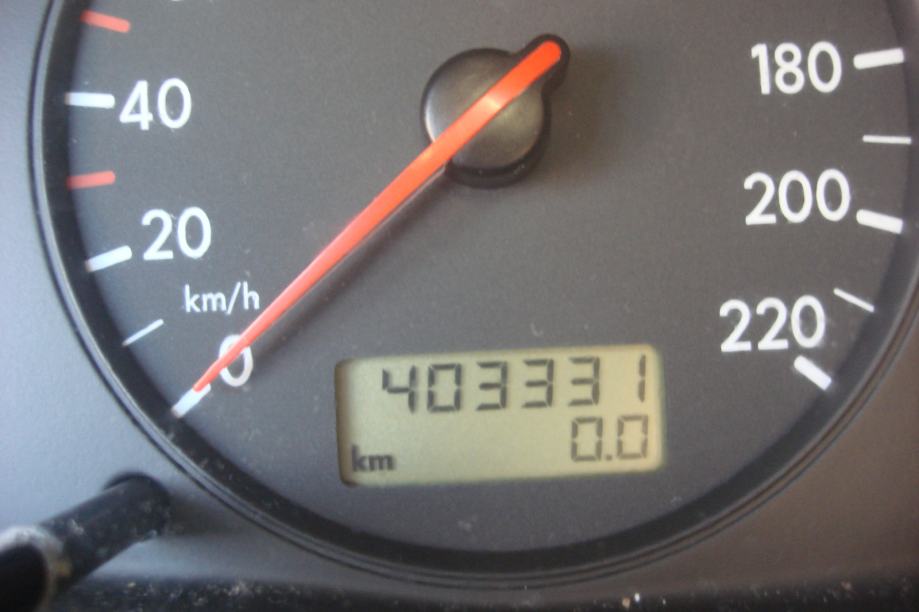 VW PASSAT VARIANT 1,9 TDI ***DAS AUTO***REGISTRIRAN 1.GOD***FULL******, fotografija 6