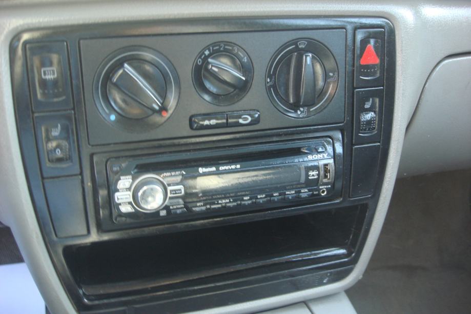 VW PASSAT VARIANT 1,9 TDI ***DAS AUTO***REGISTRIRAN 1.GOD***FULL******, fotografija 9