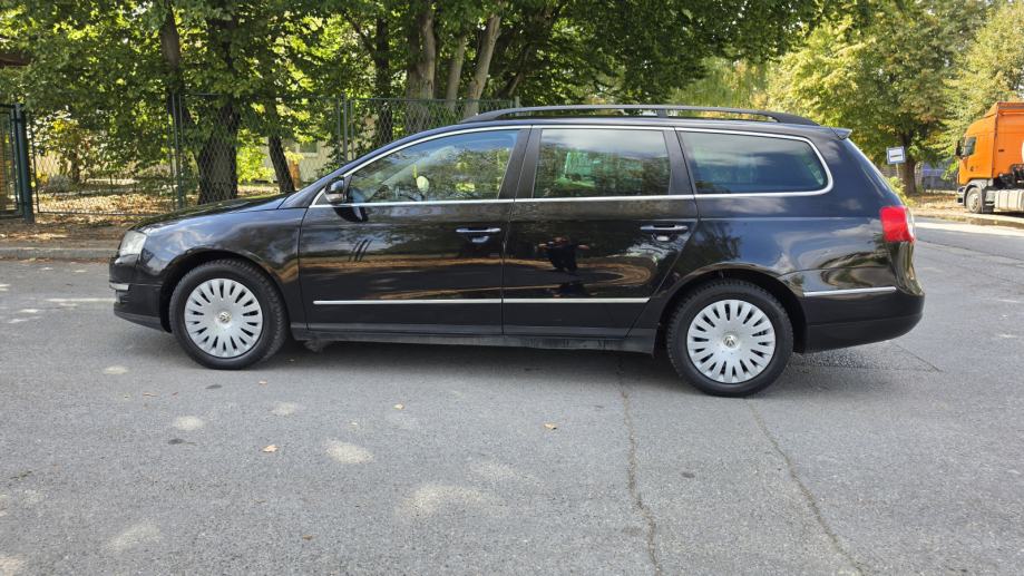 VW Passat Variant 1,9 TDI ----HITNO --- POVOLJNO --- ODLIČAN, fotografija 5