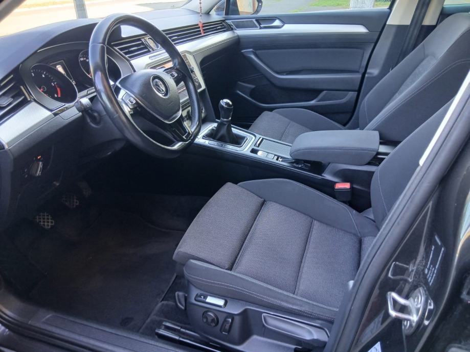VW Passat Variant 2,0 TDI 2017g., fotografija 14