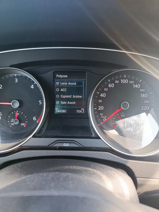 VW Passat Variant 2,0 TDI automatik, fotografija 12