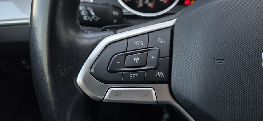 VW Passat Variant 2,0 TDI, F1 AUT, FULL LED, NAVI, ACC, KAM, JAMSTVO.., fotografija 20