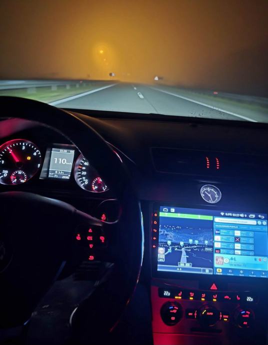 VW Passat Variant 2.0 TDI DSG | Highline + R-Line | LED | Reg 5/27, fotografija 8