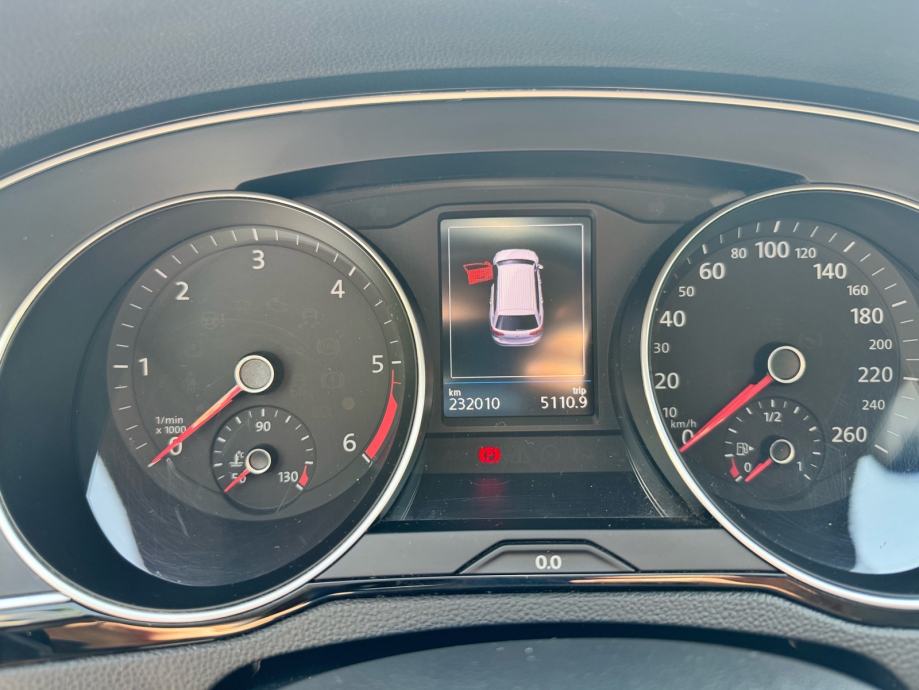 VW Passat Variant 2,0 TDI automatik, fotografija 10