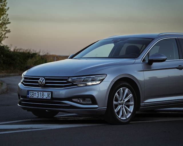 VW Passat Variant 2,0 TDI automatik, fotografija 11