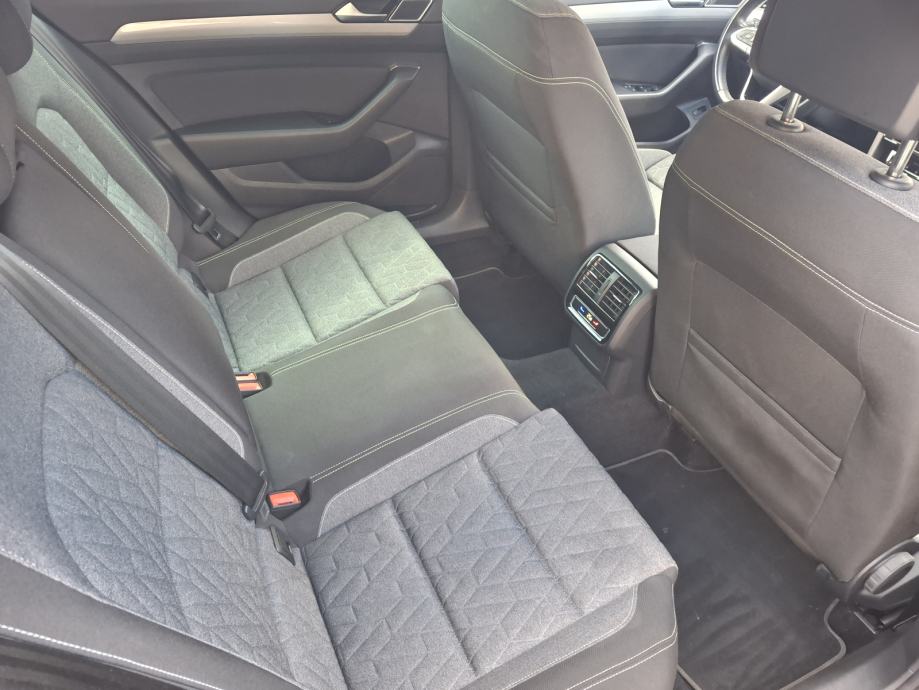 VW Passat Variant 2,0 TDI automatik **garancija**, fotografija 15