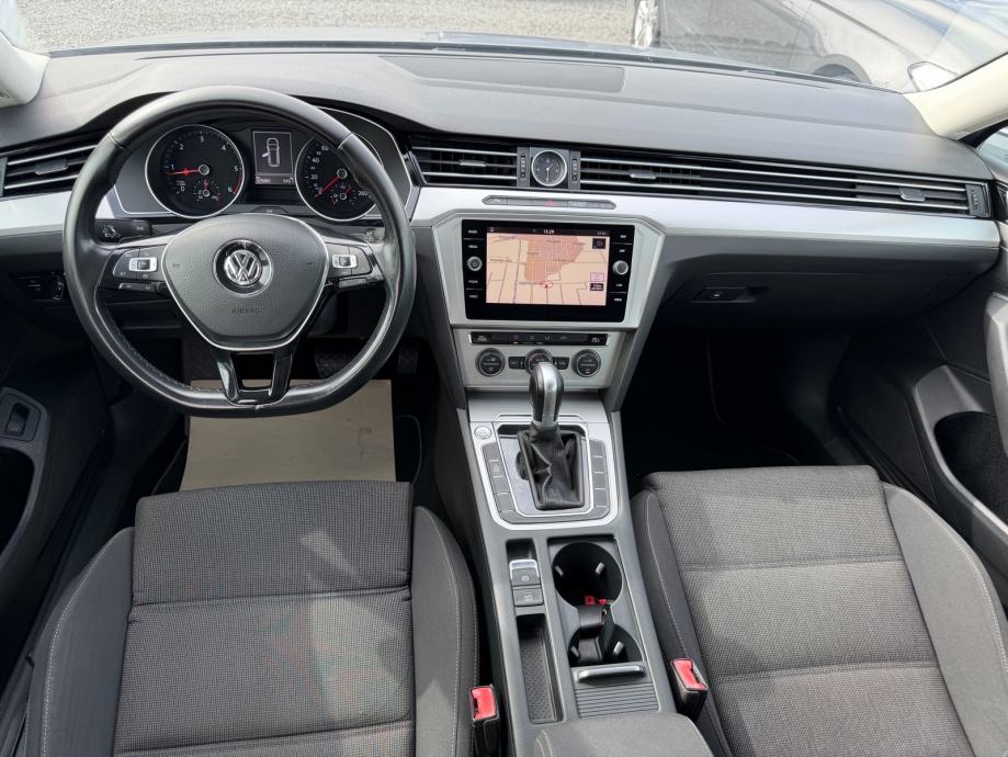VW Passat Variant 2,0 TDI automatik, fotografija 8