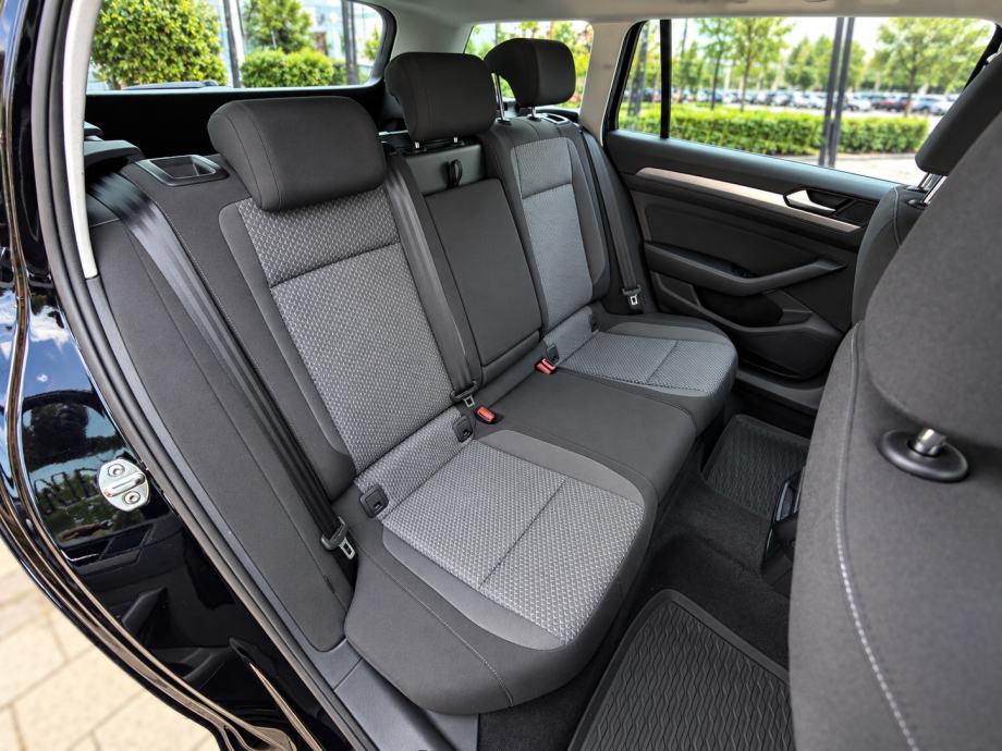 VW PASSAT – DSG – ACC – LED – KAMERA – NAVIGACIJA – CARPLAY – u PDV-u., fotografija 9