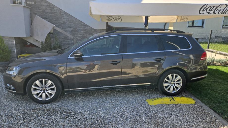 VW Passat B7 Variant 2,0 TDI automatik, fotografija 4