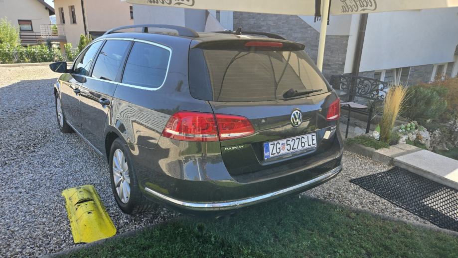 VW Passat B7 Variant 2,0 TDI automatik, fotografija 5