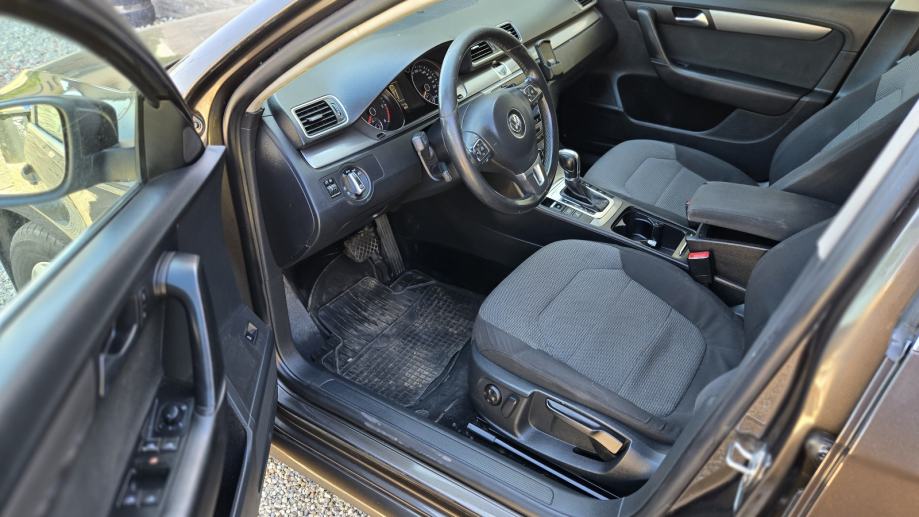 VW Passat B7 Variant 2,0 TDI automatik, fotografija 10