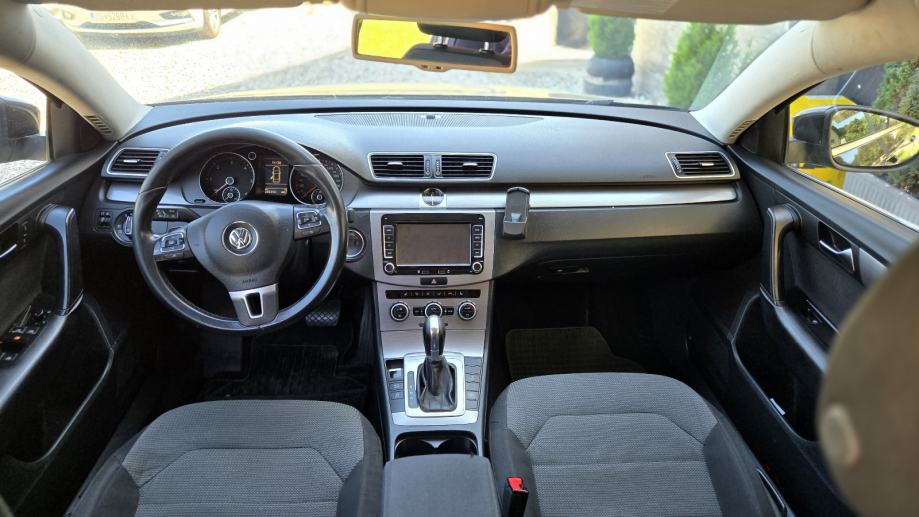 VW Passat B7 Variant 2,0 TDI automatik, fotografija 9