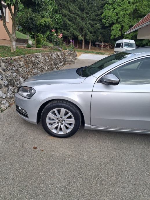 VW Passat Variant 2,0 TDI BMT automatik, fotografija 3