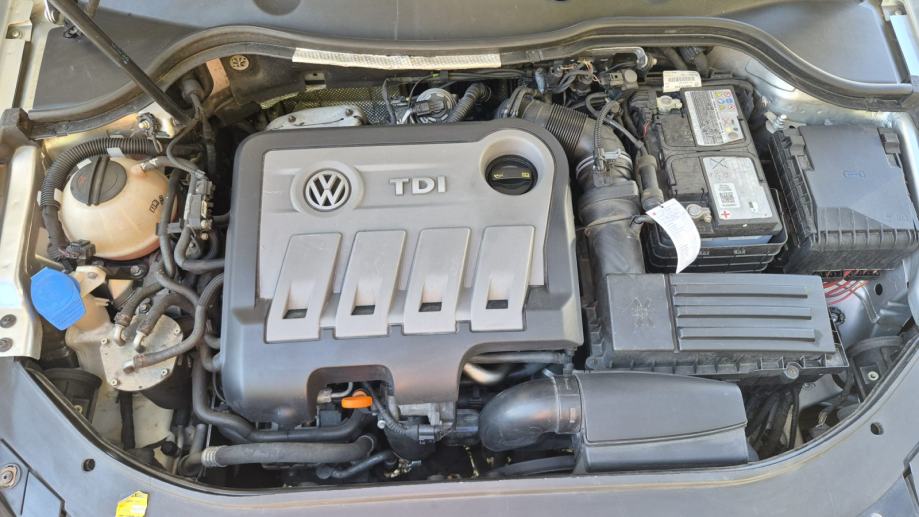 VW Passat Variant 2,0 TDI BMT automatik, fotografija 6