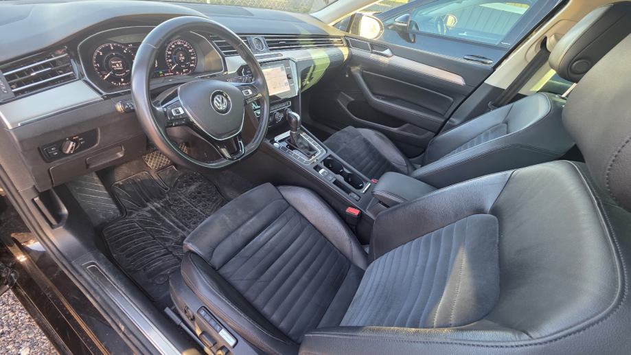 VW Passat Variant 2,0 TDI DSG HIGHLINE VIRTUAL LED PANORAMA, fotografija 8
