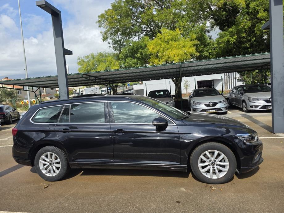 VW Passat Variant 2,0 TDI BMT SCR Business DSG, fotografija 4