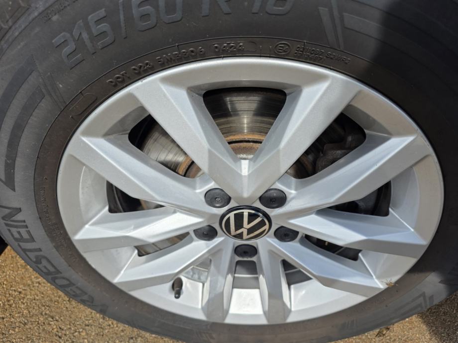 VW Passat Variant 2,0 TDI BMT SCR Business DSG, fotografija 11