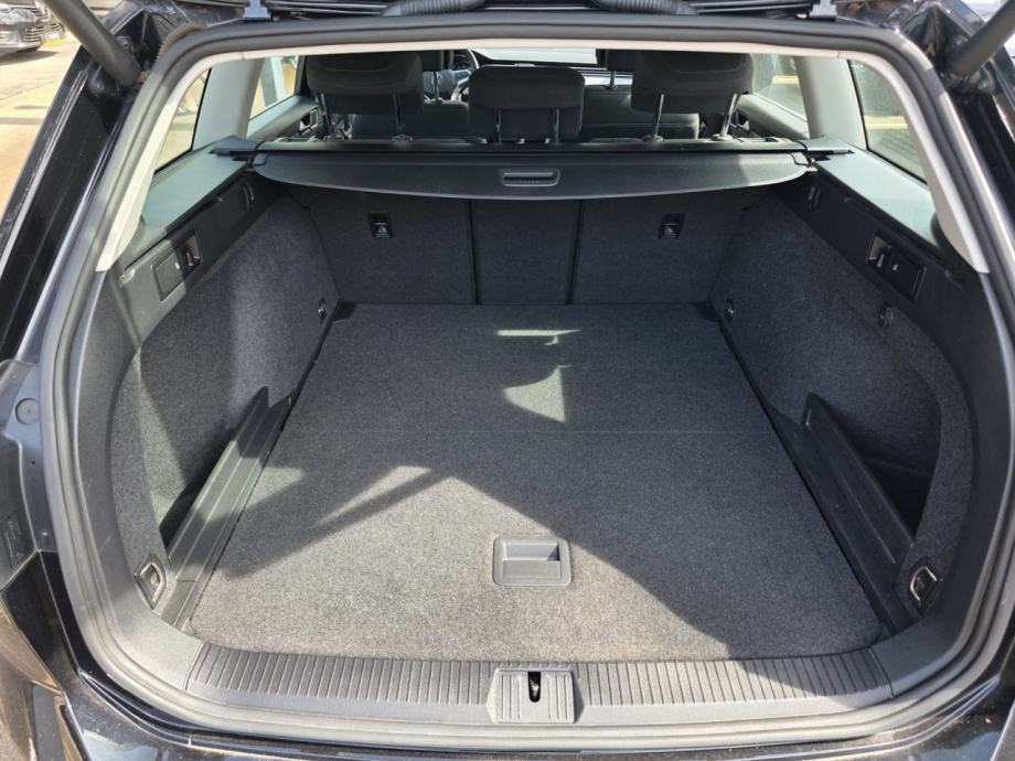 VW Passat Variant 2,0 TDI BMT SCR Business DSG, fotografija 13