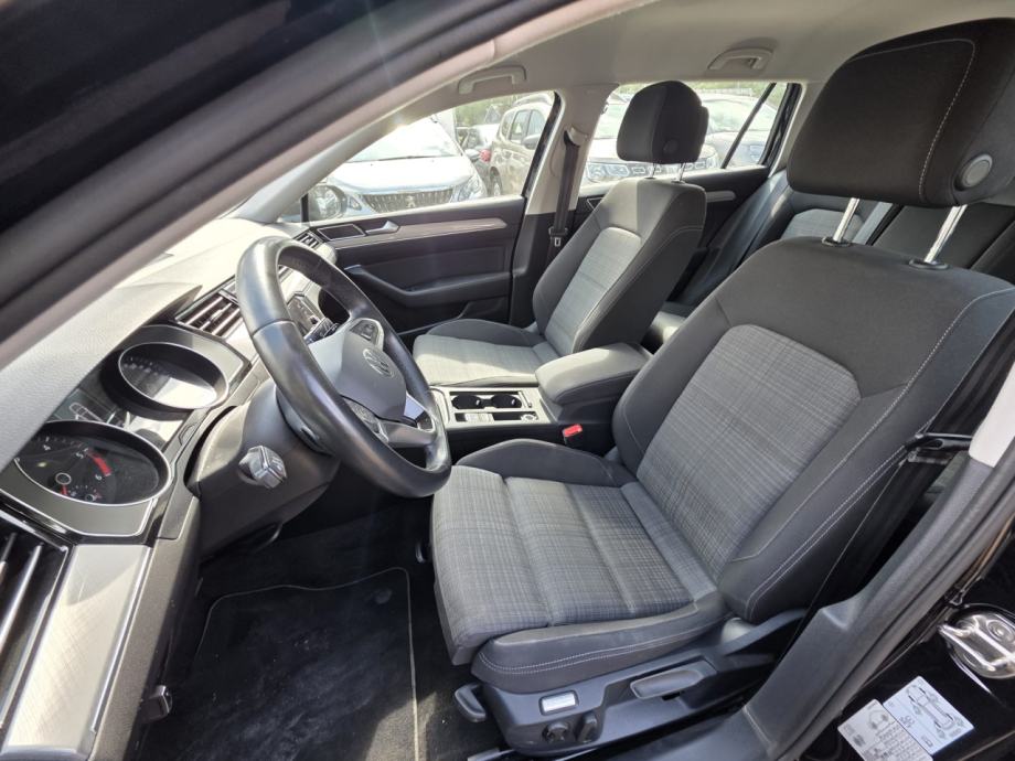VW Passat Variant 2,0 TDI BMT SCR Business DSG, fotografija 14