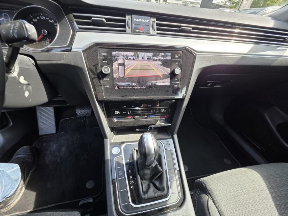VW Passat Variant 2,0 TDI BMT SCR Business DSG, fotografija 17
