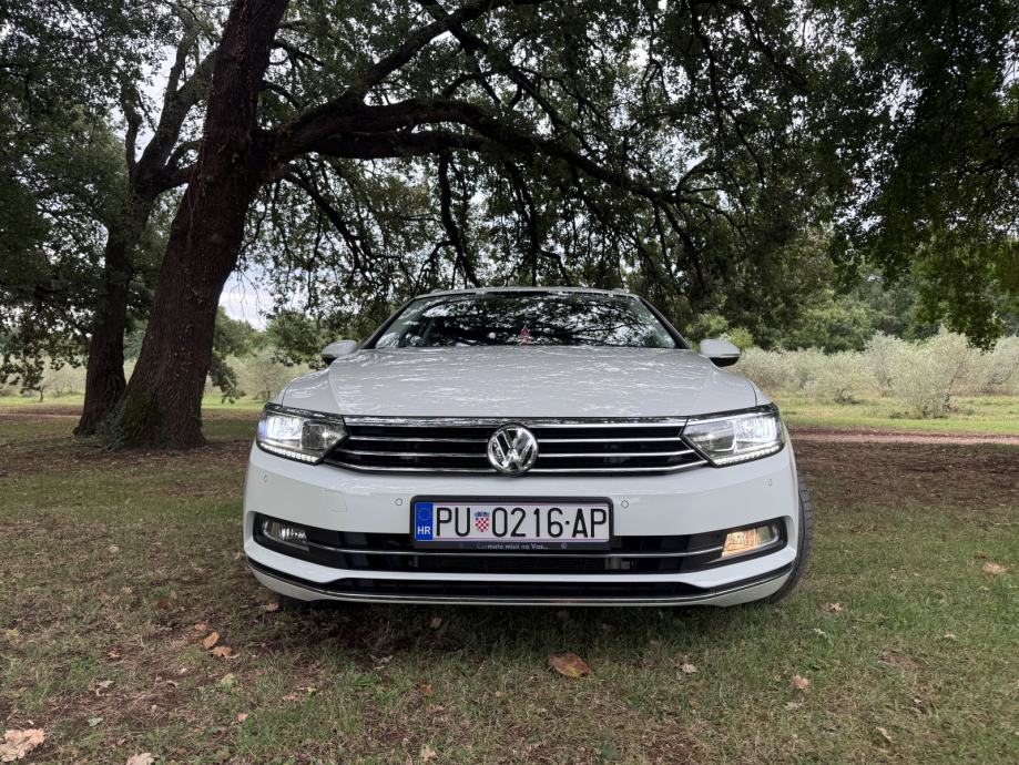 VW Passat Variant 2,0 TDI BMT, fotografija 8