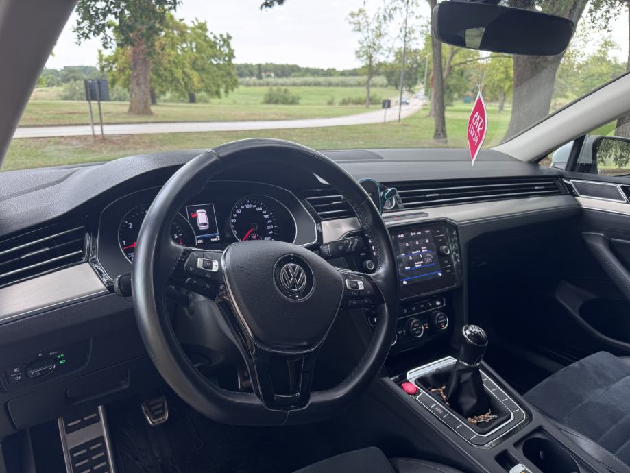 VW Passat Variant 2,0 TDI BMT, fotografija 11
