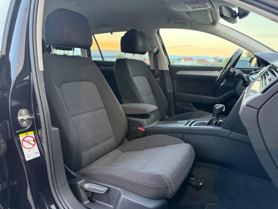 VW Passat Variant 2.0 TDI COMFORTLINE *AUTOMATIK DSG* KAMERA*NAVI*LED*, fotografija 20