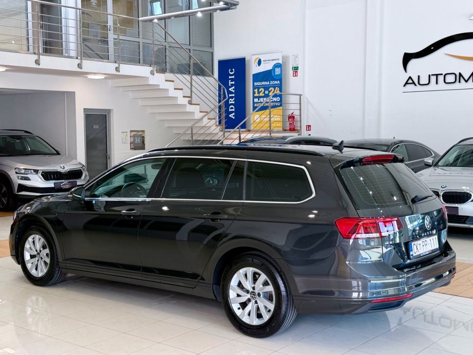 VW PASSAT VARIANT 2,0 TDI DSG | 2022 | 150 ks | ACC | LED | MASAŽA, fotografija 5