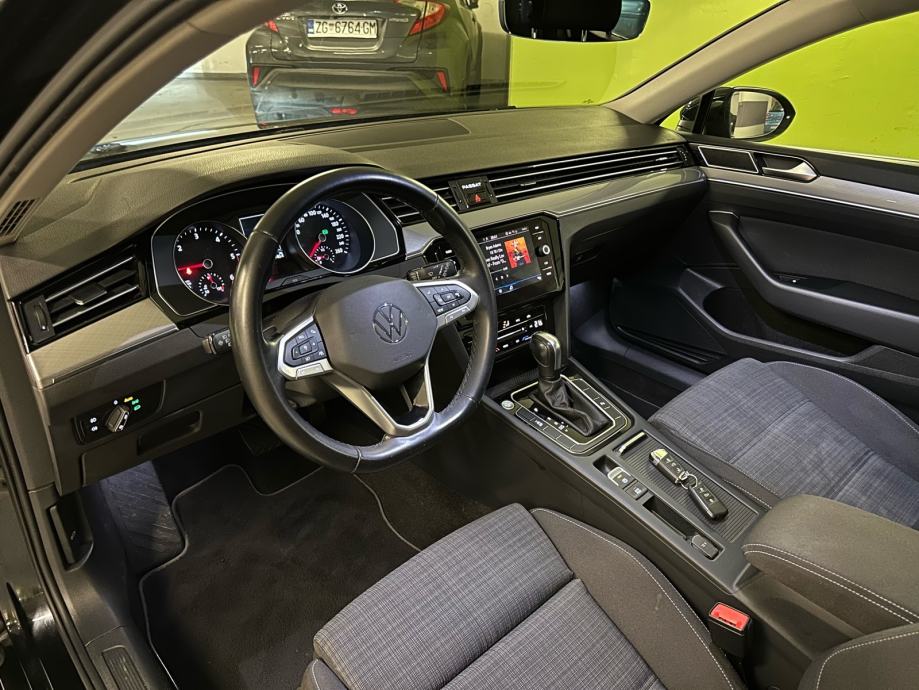 VW Passat Variant 2.0 TDI DSG – 2022. god., fotografija 6