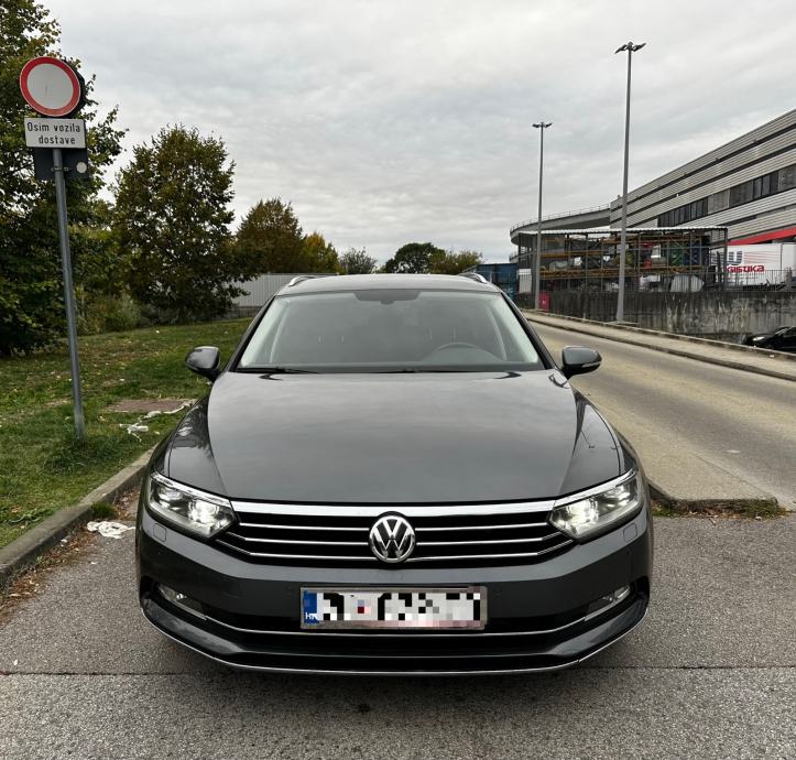 VW Passat Variant 2,0 TDI DSG Automatik*Highline*LED*Kamera*Navi*, fotografija 2